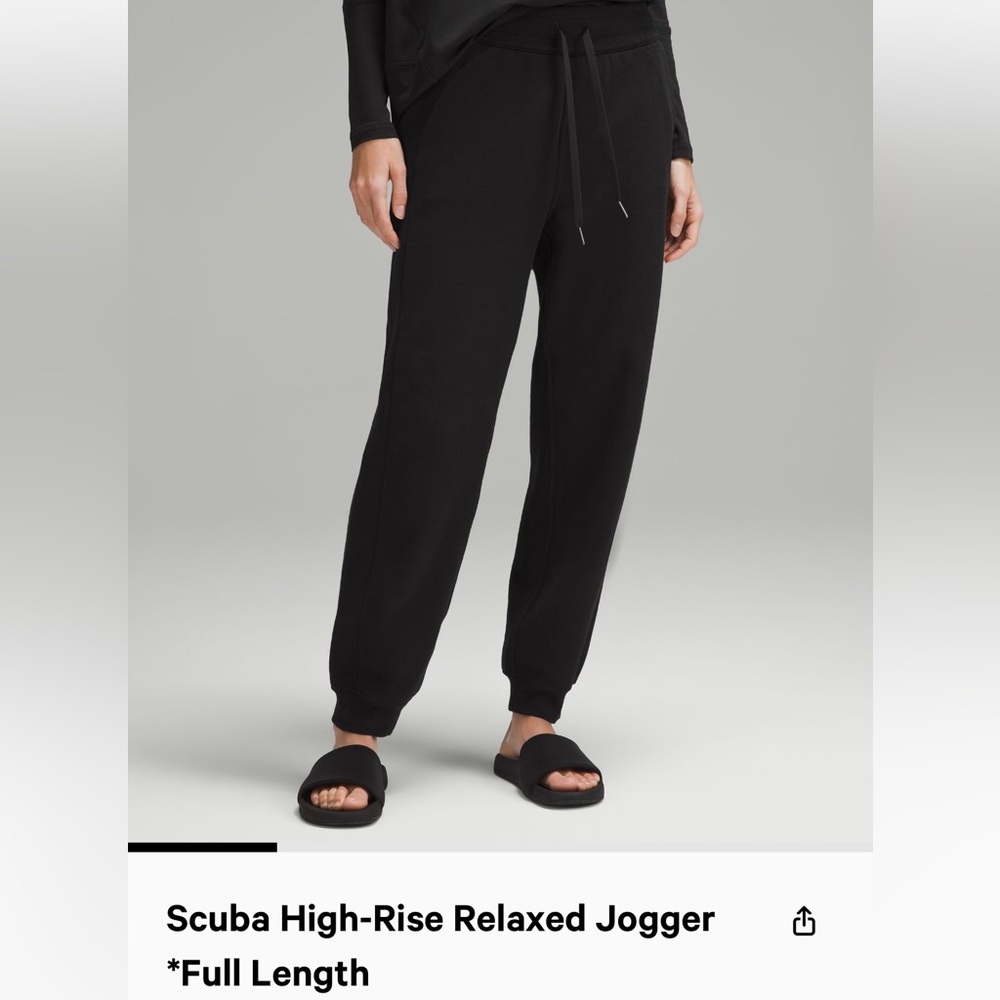 NWT Lululemon Scuba Joggers